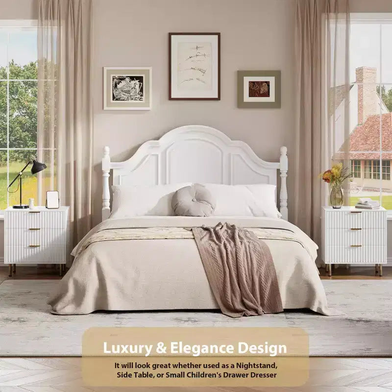 Brown / White Fluted 3-Drawer Dresser, for 1 Person